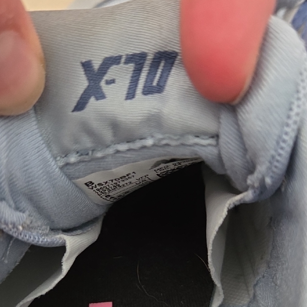 New Balance Sneakers - Picture 5 of 7